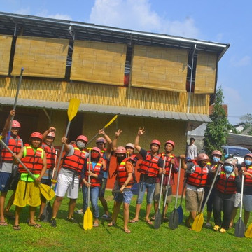 CR1 Adventure-茂物必去景点