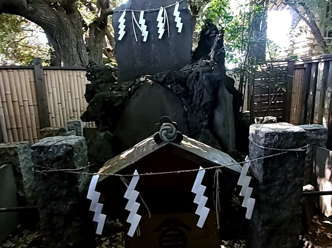Suwa Shrine景点图片