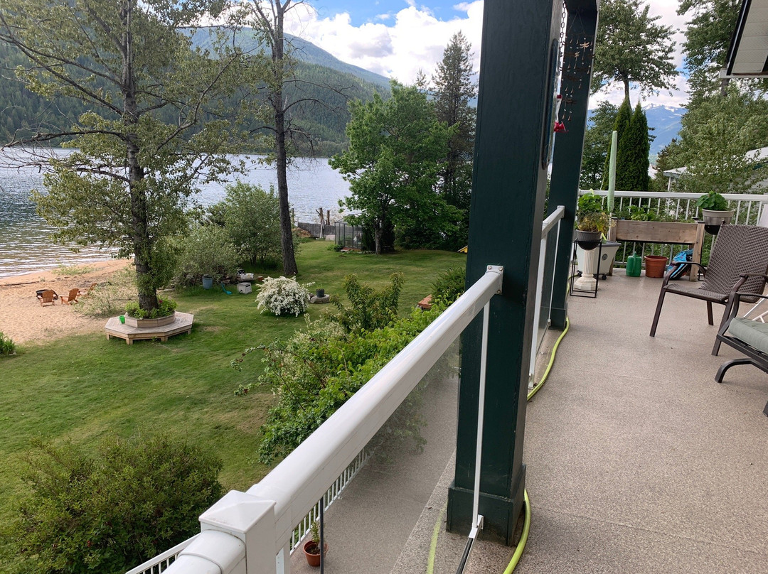 Willow Point Beach House主图