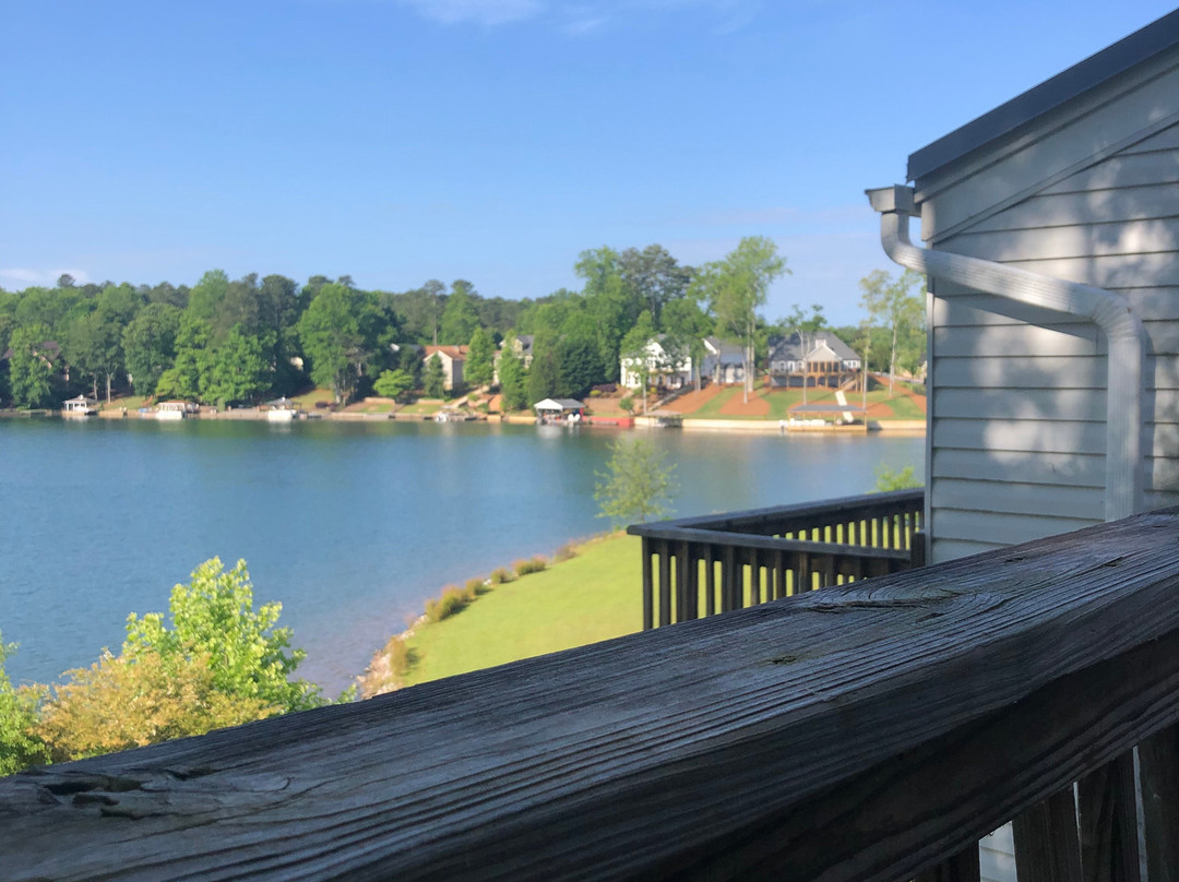 Lake Tara Iii By Evrentals主图