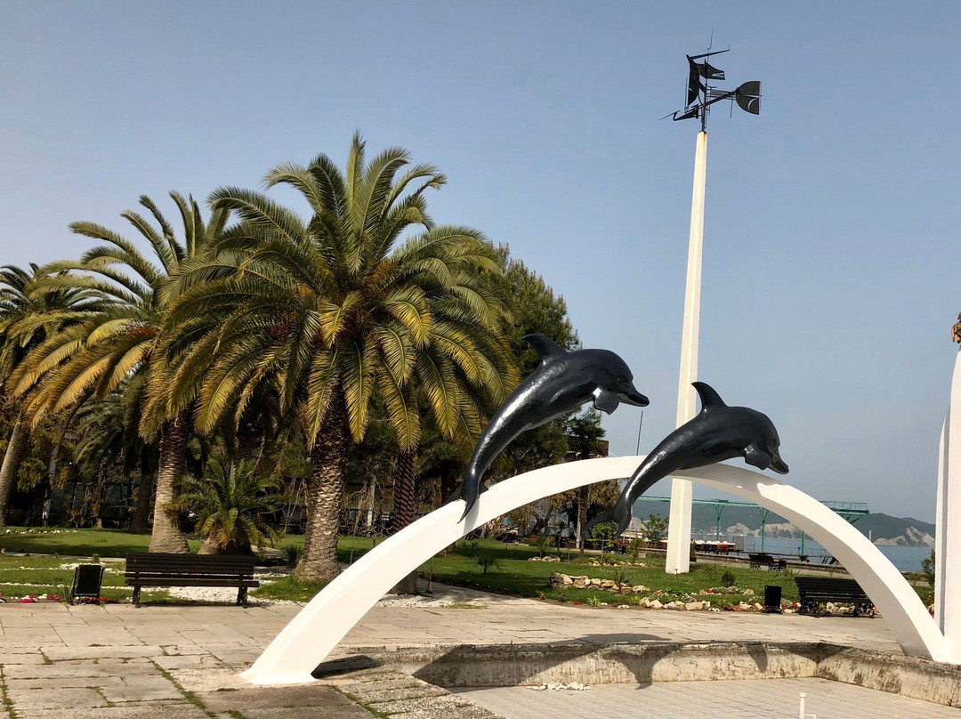 Sculpture Divers-Pitsunda必去景点