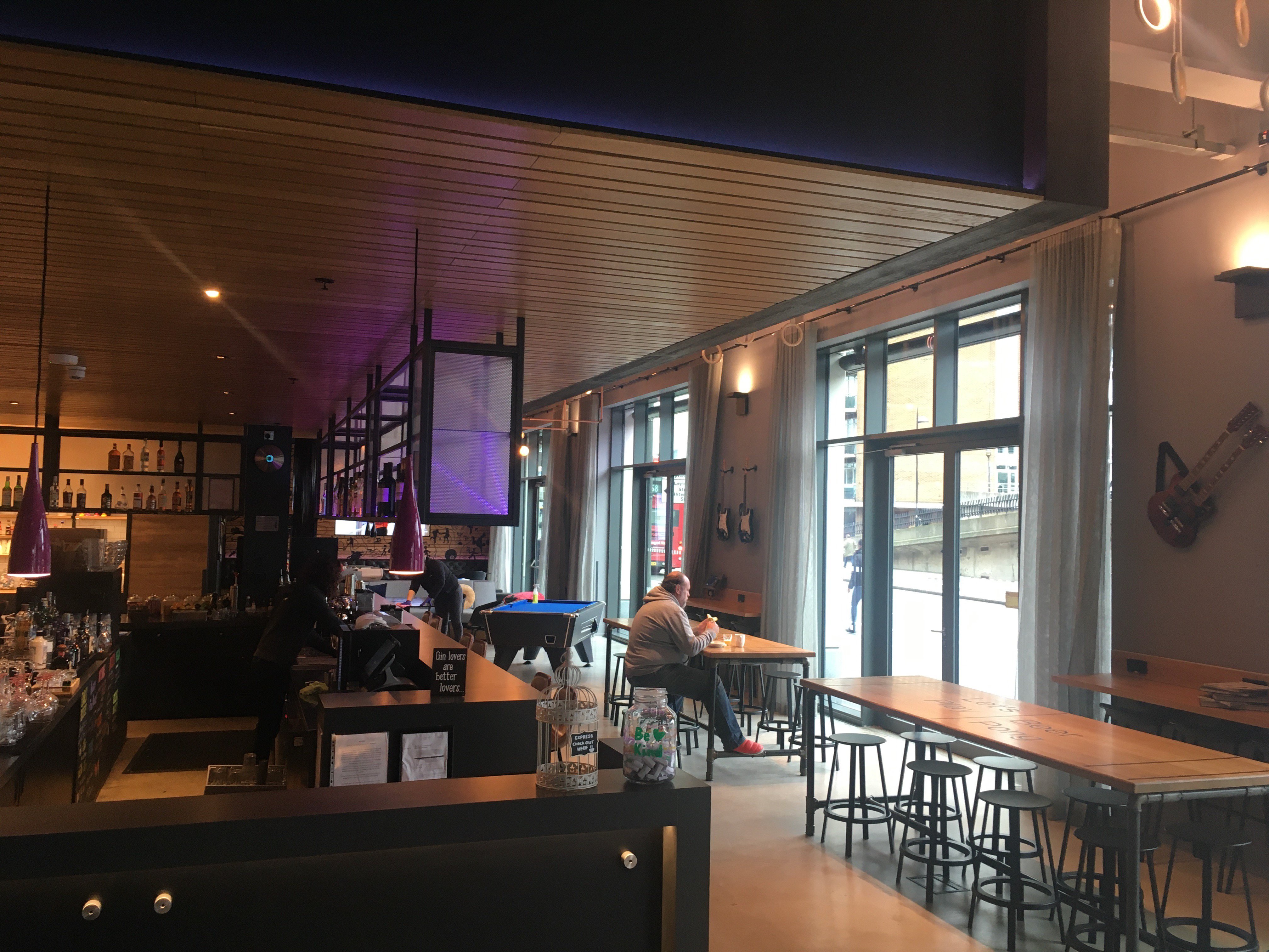 Moxy London Stratford-餐饮