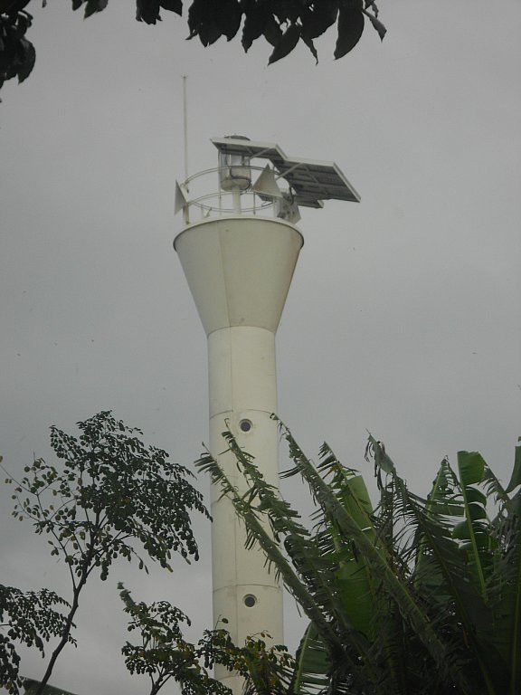 Apo Island Lighthouse-Apo Island必去景点
