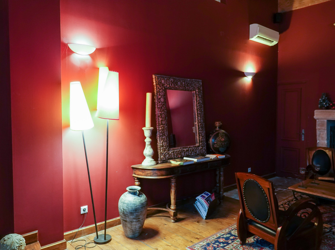 Hotel De L'Amphitheatre主图