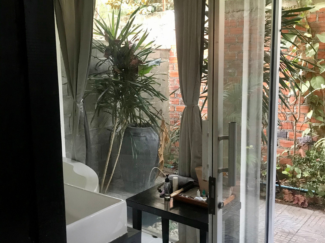 保护区别墅度假村酒店主图