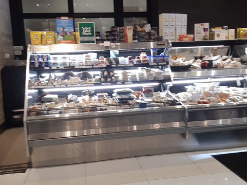 湾景村购物中心-多伦多必去景点