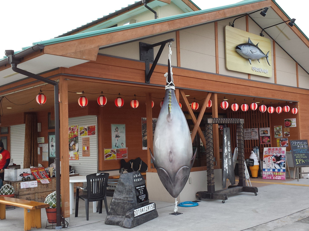 Katsuura Nigiwai Market-那智胜浦町必去景点