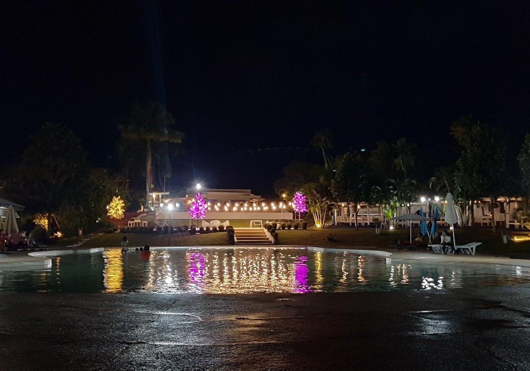 Royal Farm Resort主图