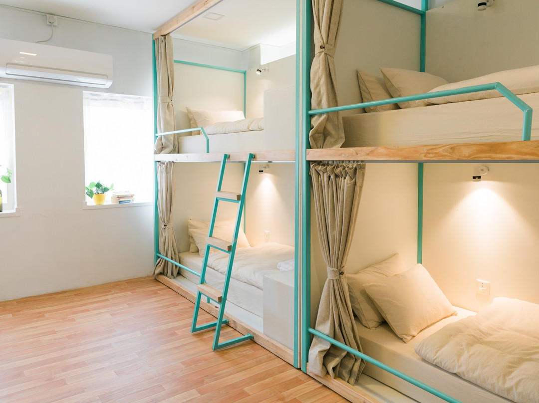 Nextdoor Patan主图