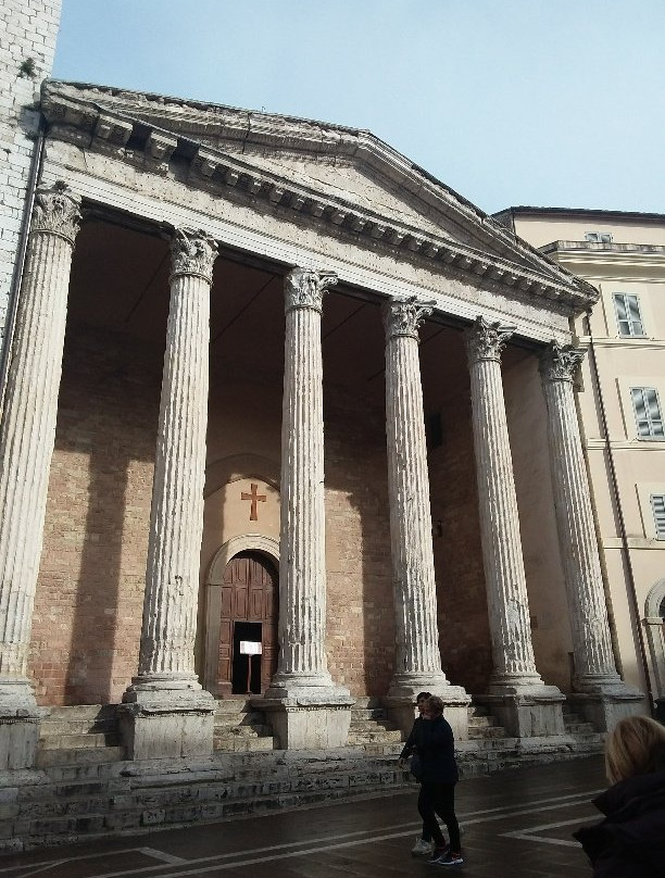 Tempio di MinervaChurch of Santa Maria Sopra Minerva in Assisi-阿西西必去景点