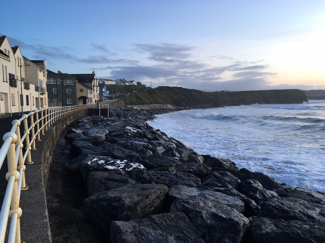 Lahinch Beach-Lahinch必去景点