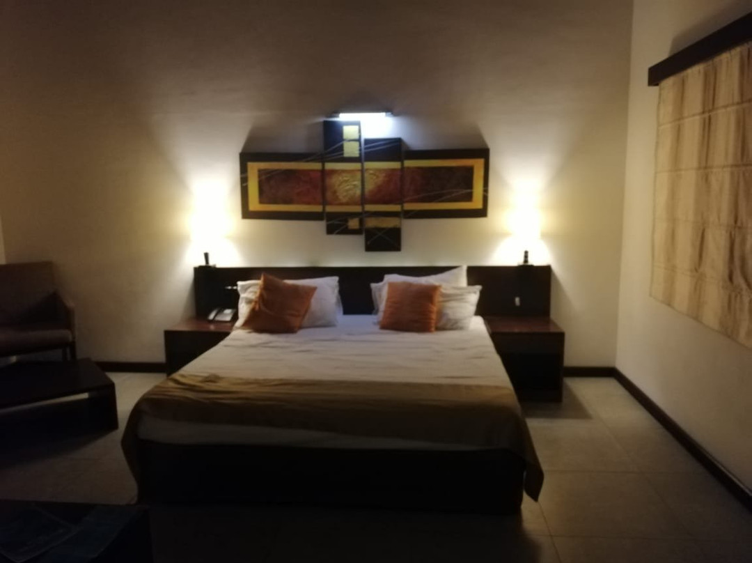 帕斯库达紫水晶度假酒店主图