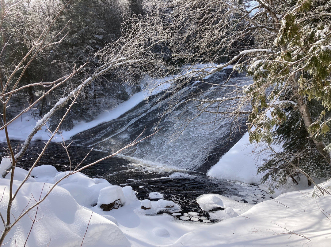 Outaouais Region旅游景点-Chutes Windigo