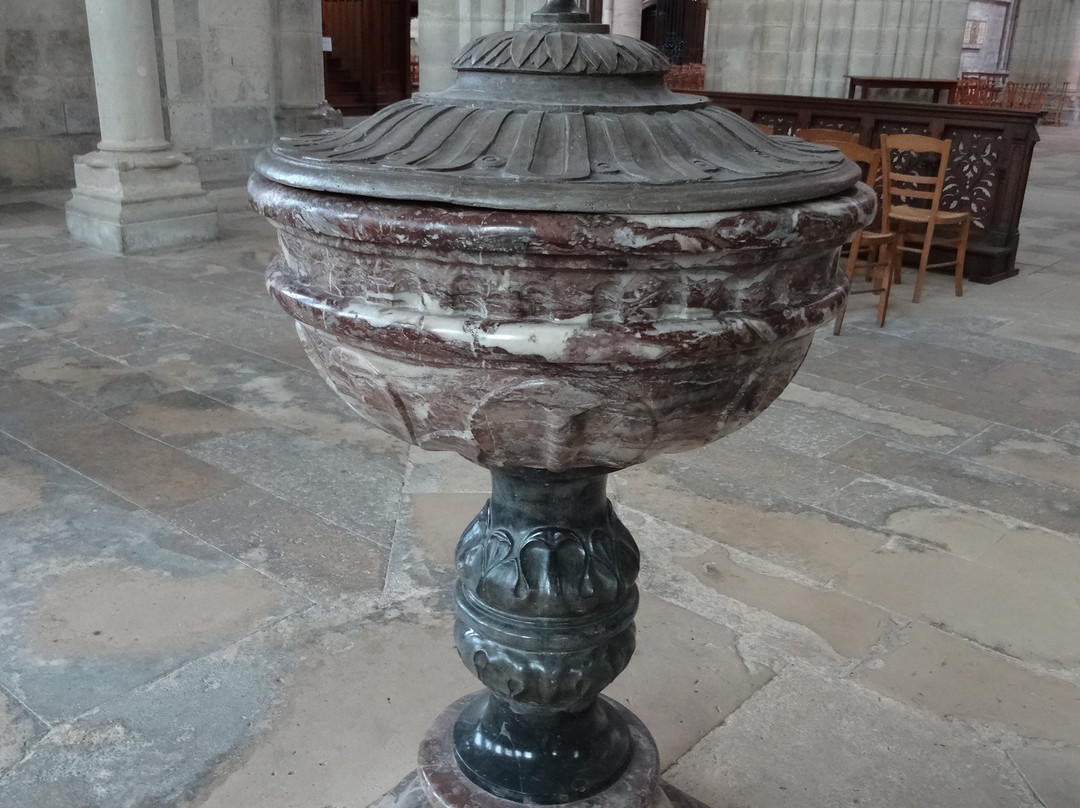 Cathedrale Saint-Gervais Saint-Protais-Soissons必去景点