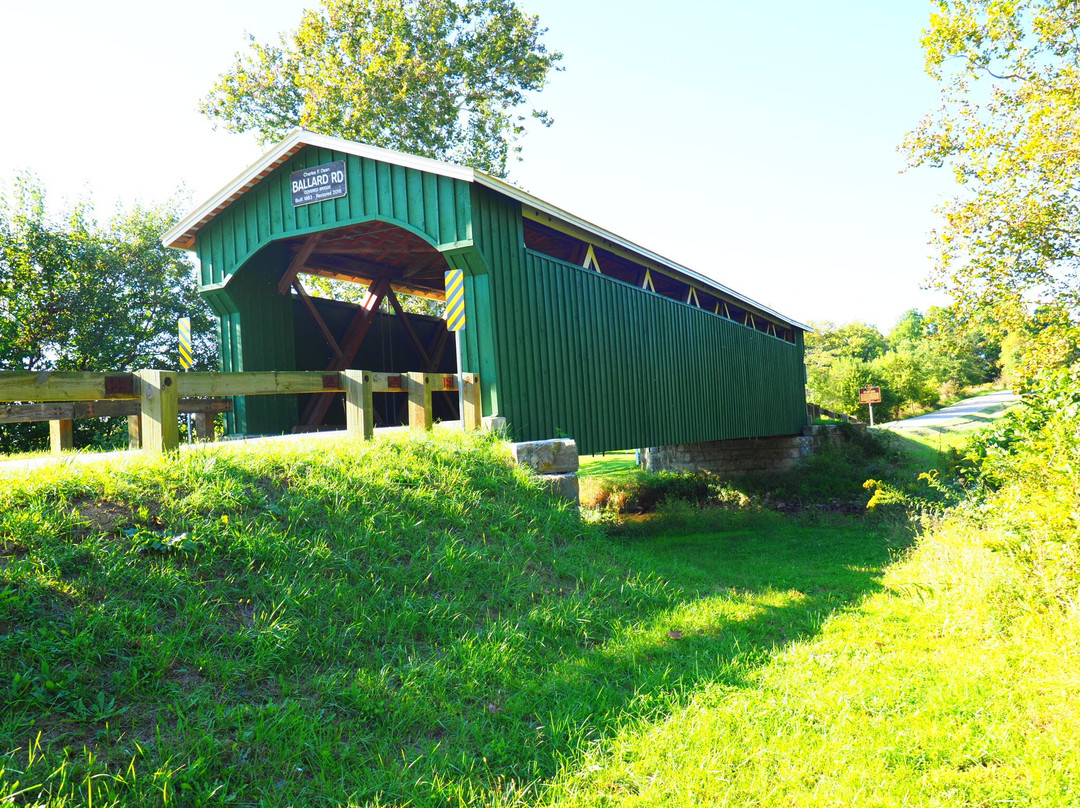 Xenia旅游景点-Ballard Road Covered Bridge