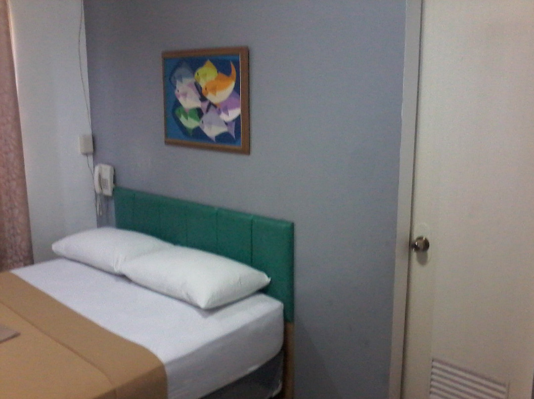 TipTop Tower Suite Inn主图