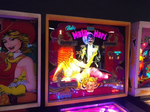 Maine Silverball Tavern-萨考必去景点