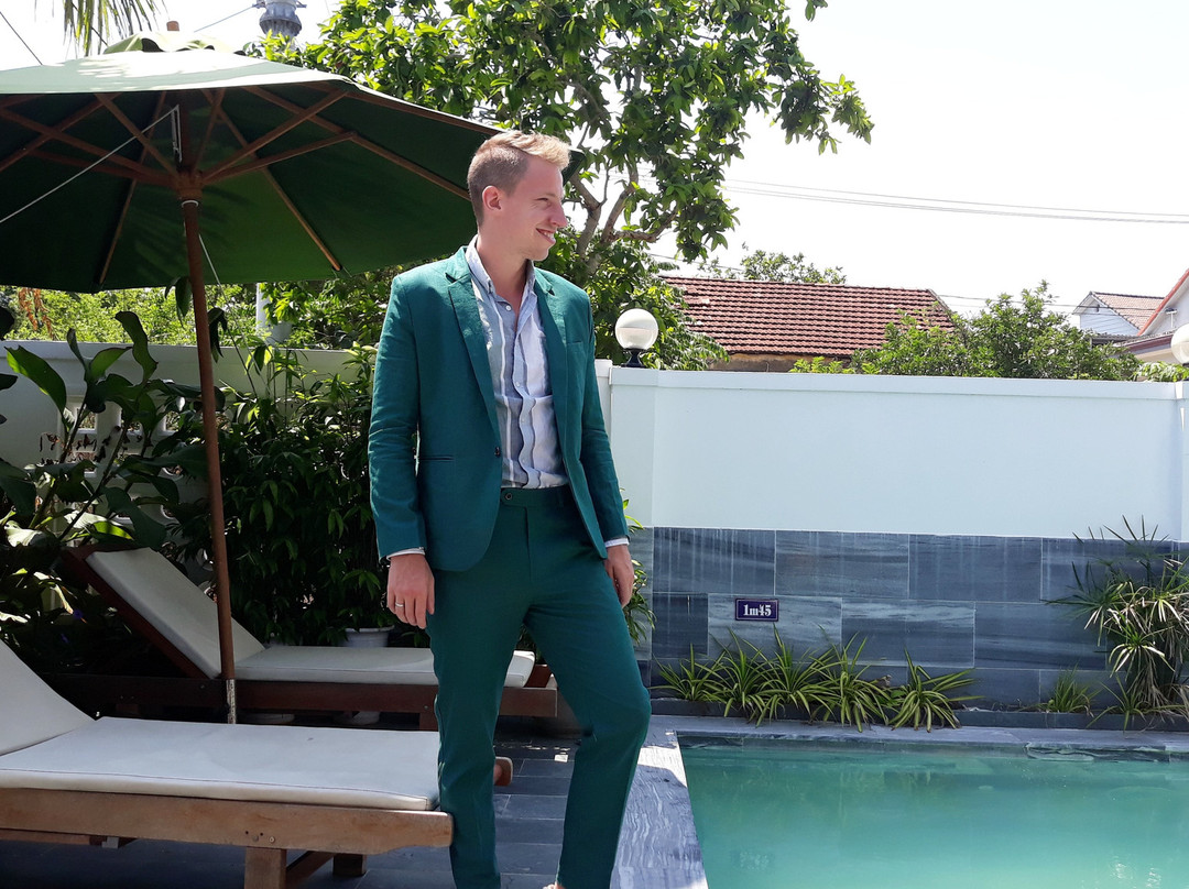 Ants Silk Bespoke Suits And Tailoring Hoi An-会安必去景点