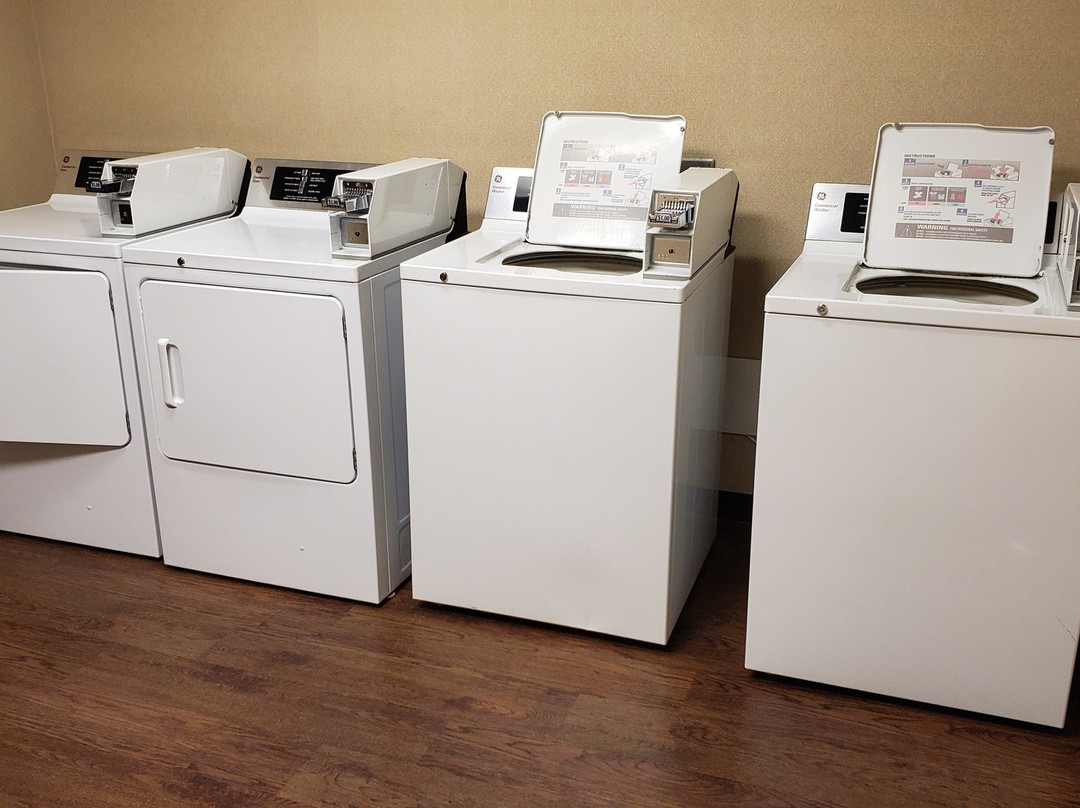 Oxford Suites Boise主图