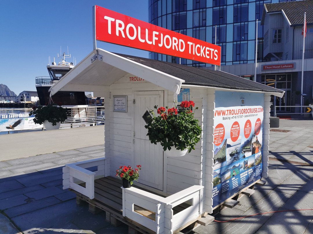 Trollfjord Cruise景点图片