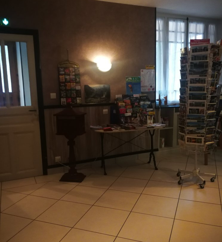 Hotel Les Messageries主图