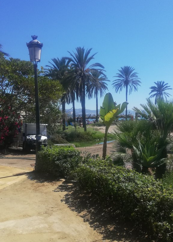 Marbella Beach Resort主图