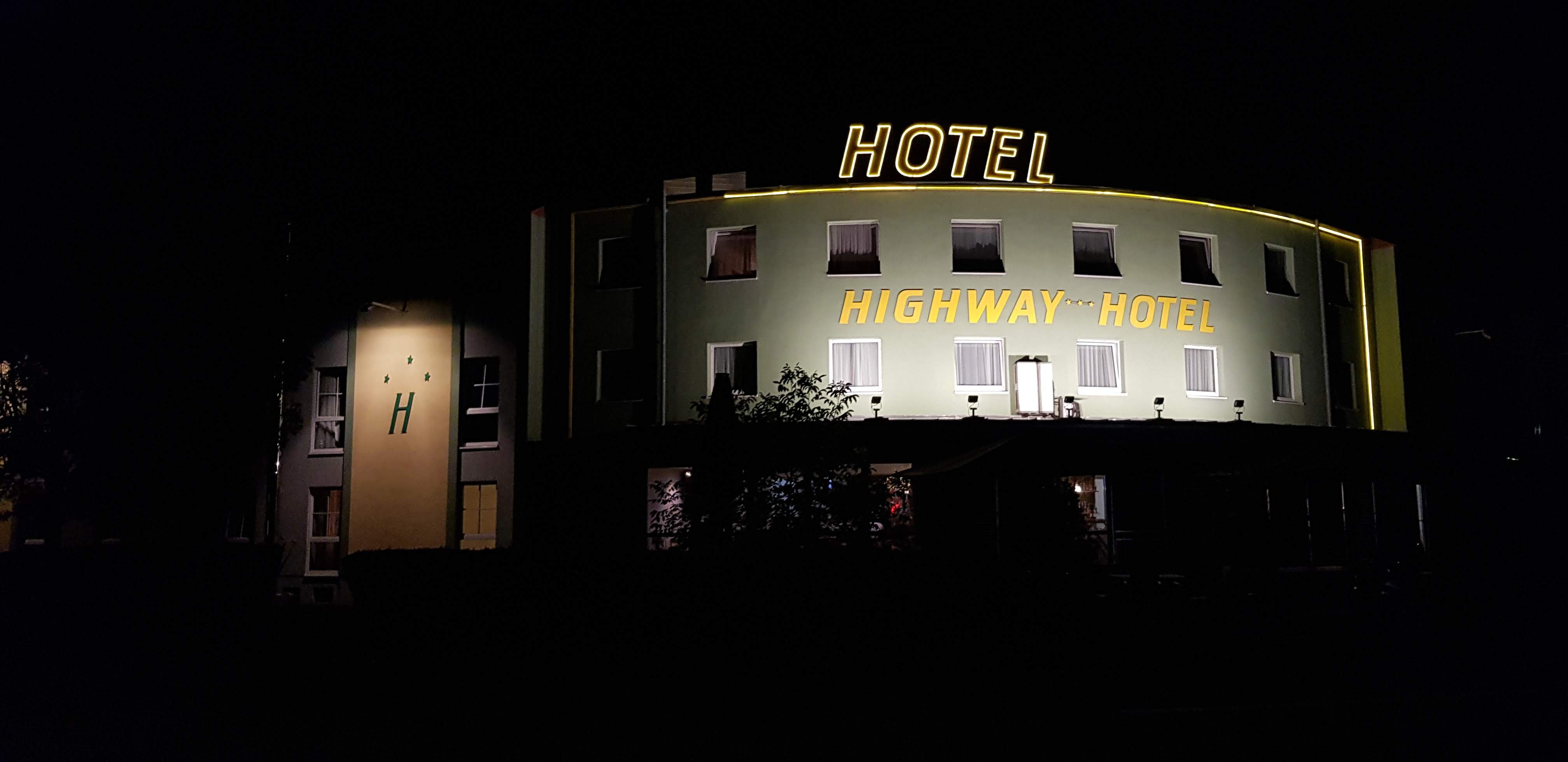 Highway Hotel-浴室