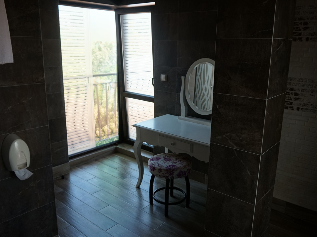 8 1/2 Art Guest House主图