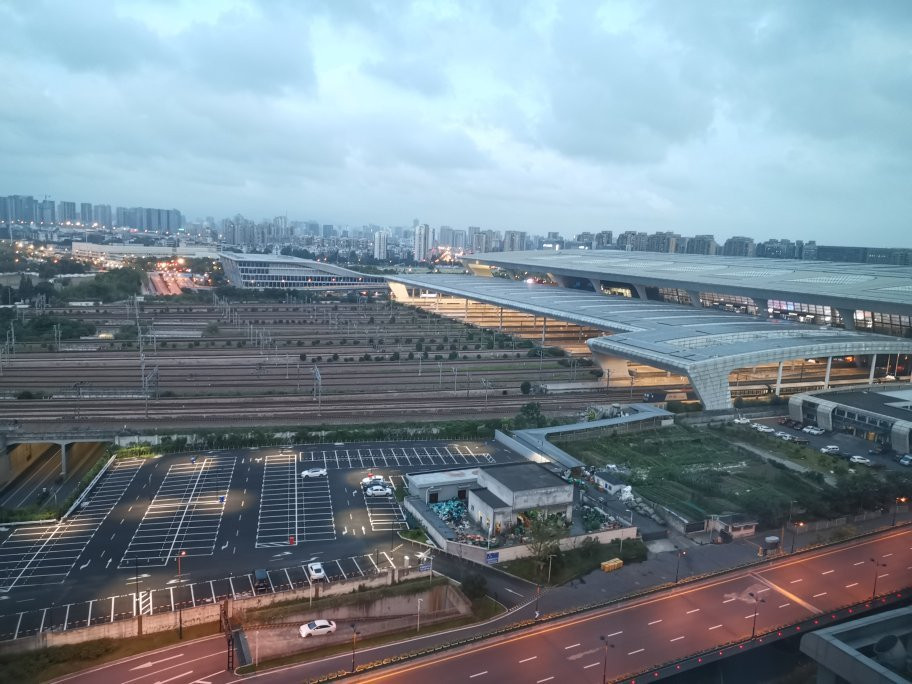 维也纳国际酒店(杭州火车东站店)主图