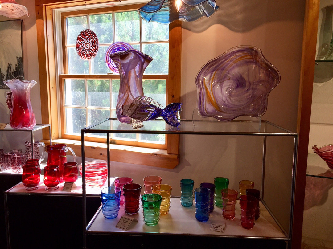 Ziemke Glass Blowing Studio-沃特伯里必去景点