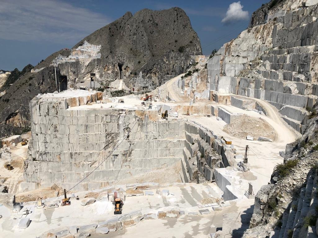Cave di marmo Tours in jeep-卡拉拉必去景点