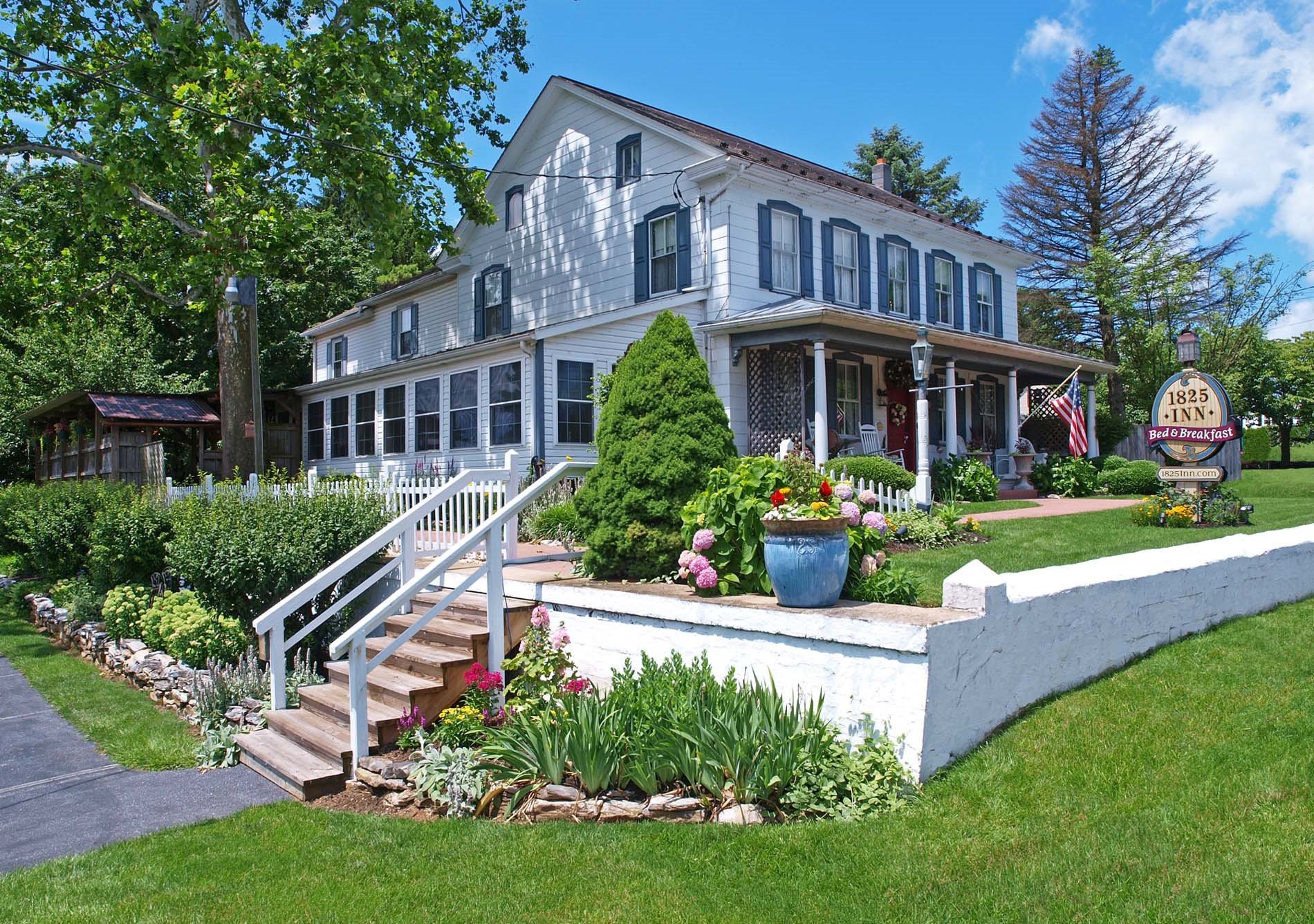 1825 Inn Bed and Breakfast-官方