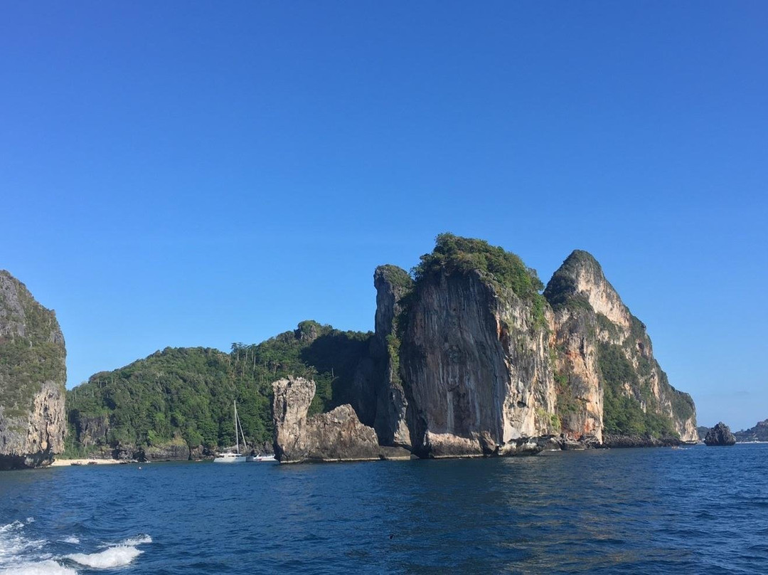Catamaran Excursion-普吉岛必去景点
