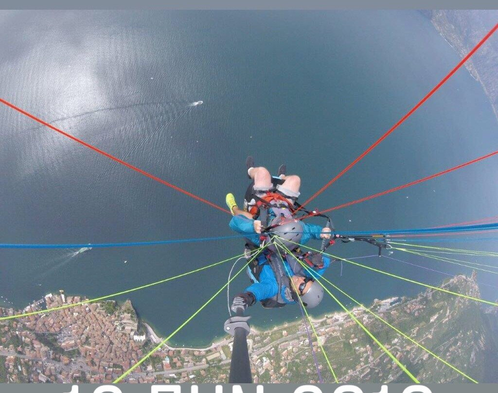 Fly2Fun Tandem Paragliding景点图片