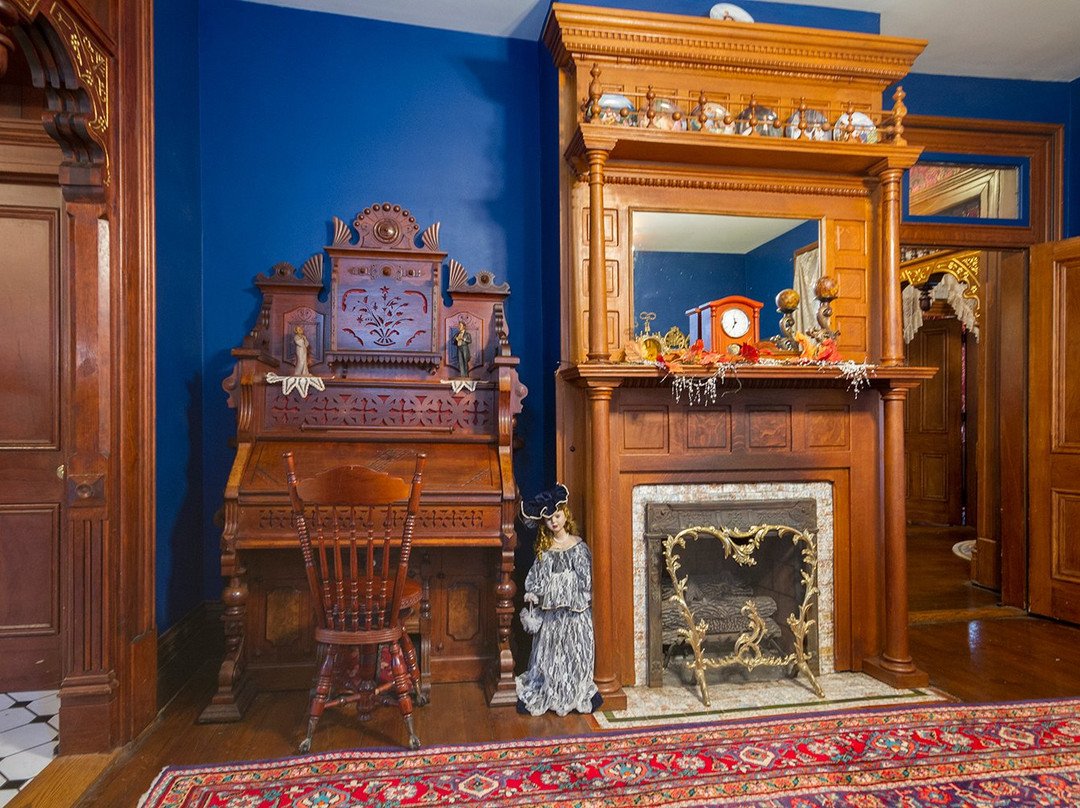 Montgomery Mansion Bed & Breakfast主图