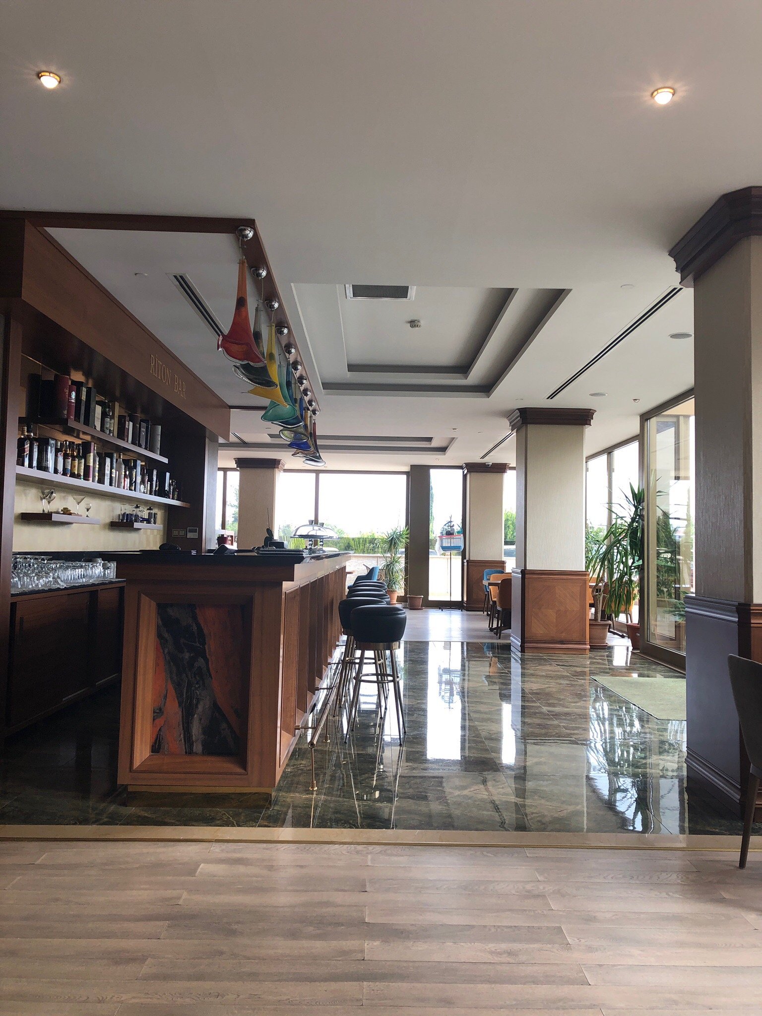 Adranos Hotel-官方