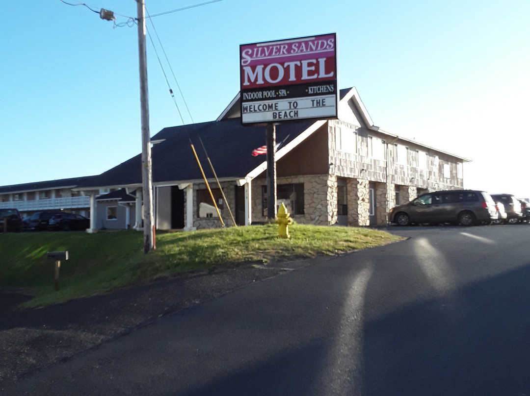 银沙海滨度假酒店主图