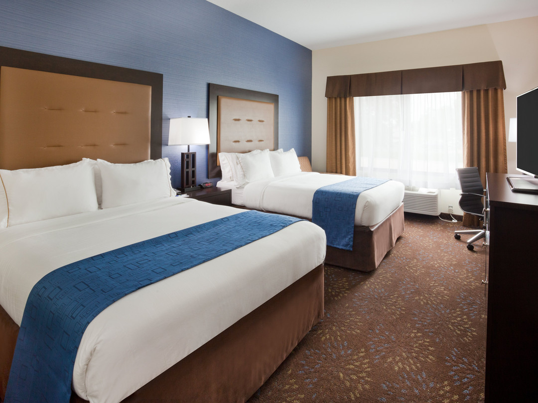 Holiday Inn Express & Suites Davenport By IHG主图