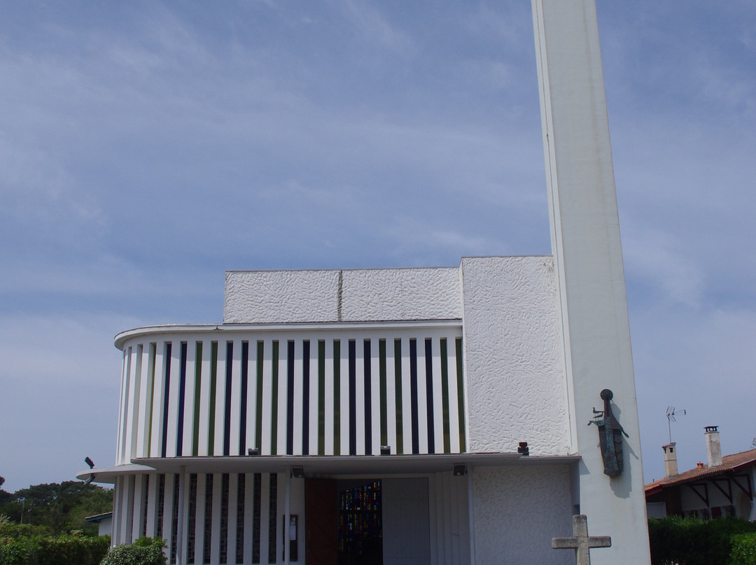Notre Dame des Flots-Cap-Ferret必去景点
