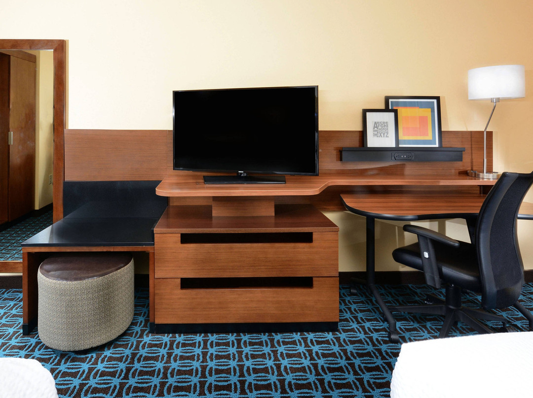 Fairfield by Marriott Inn & Suites Raleigh Capital Blvd./I-540主图