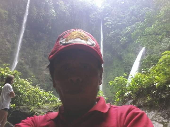 Tekaan Telu Waterfall景点图片