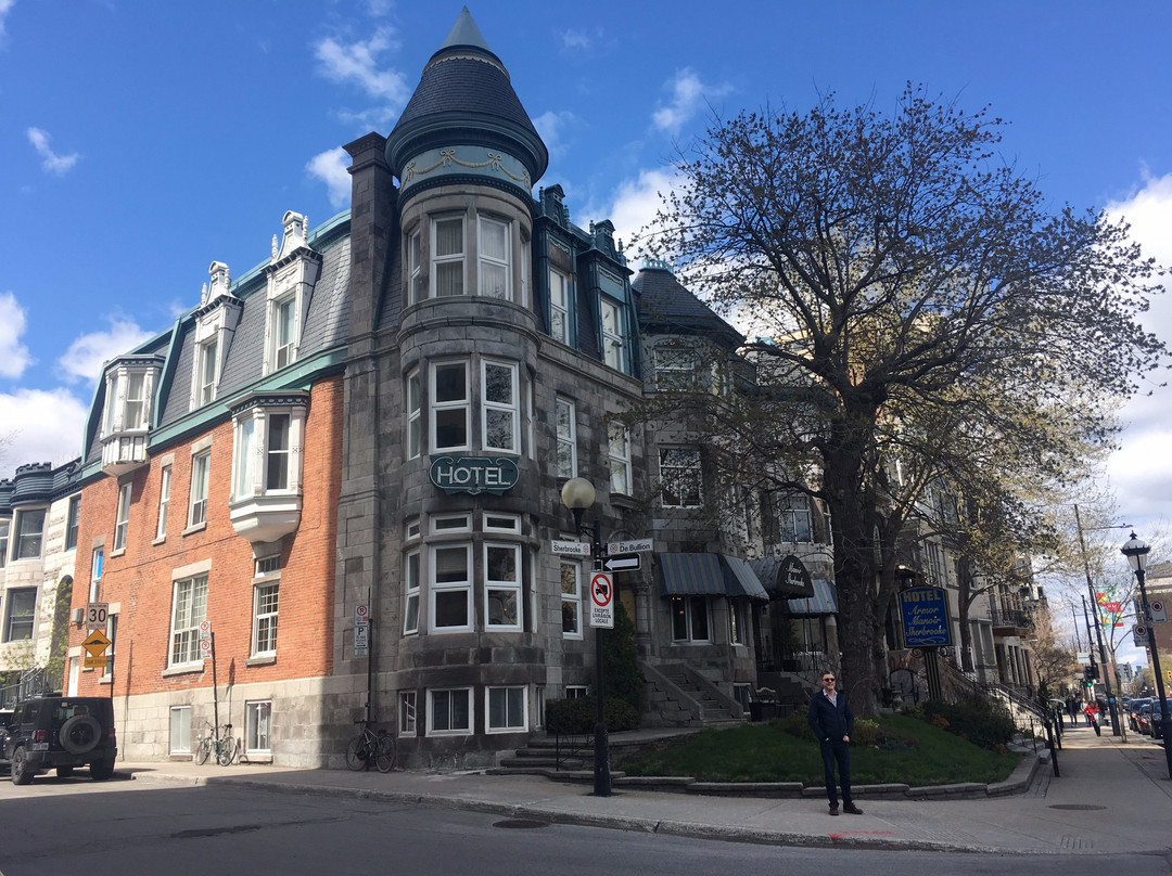 谢尔布鲁克铠甲庄园酒店主图