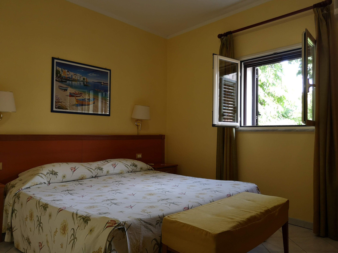 奥尔良斯酒店主图