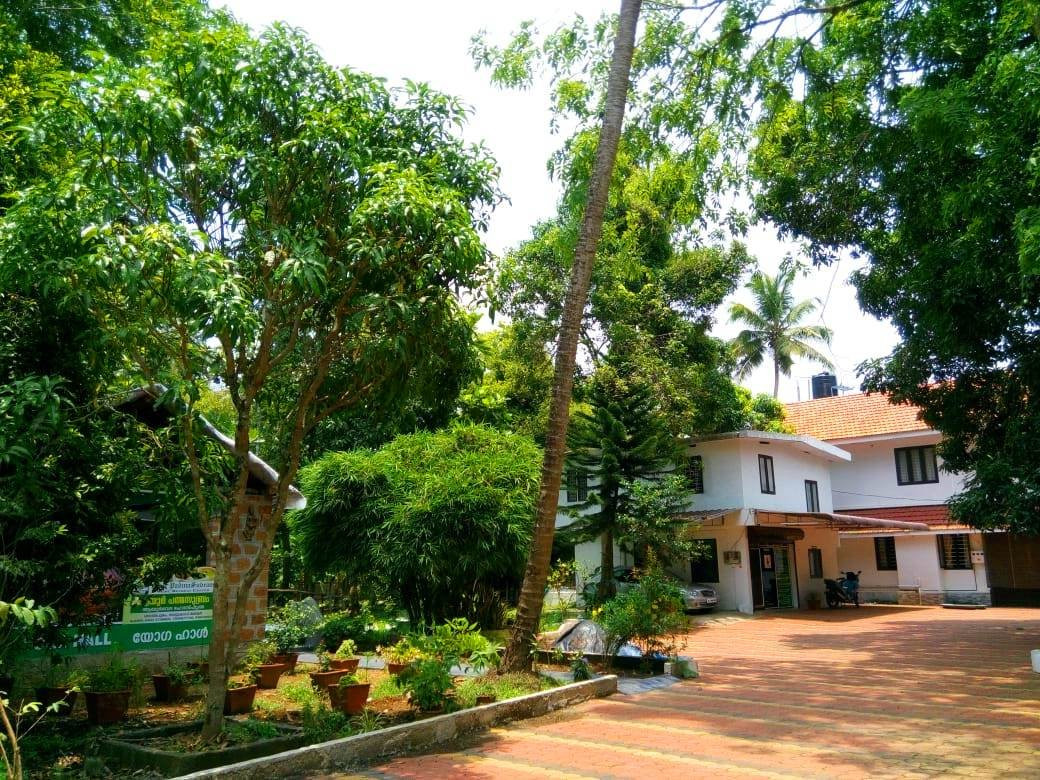 Ayur Padmasubram Vedic Retreat