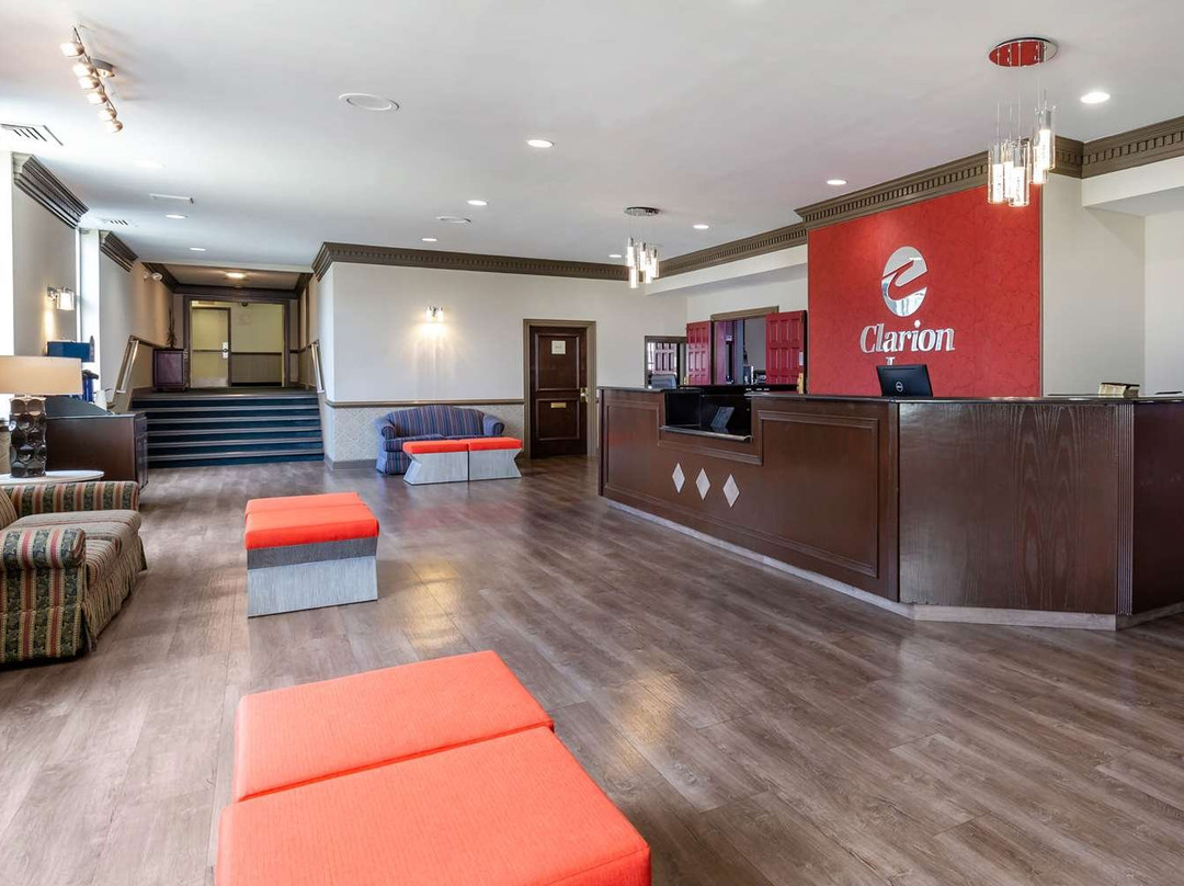 瀑布教堂贝斯特韦斯特酒店主图