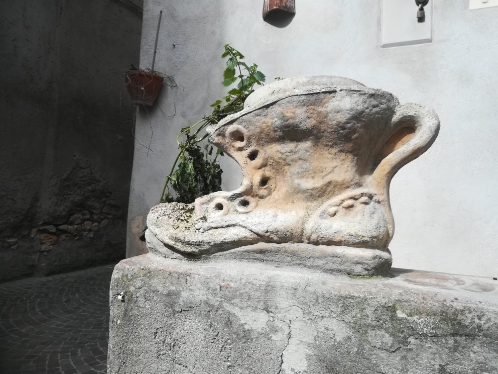 Castello Abbaziale景点图片