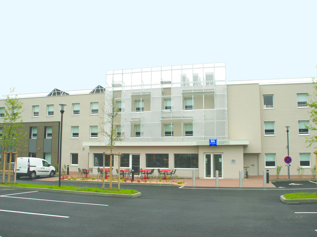 ibis Budget Saint Pourcain Sur Sioule主图