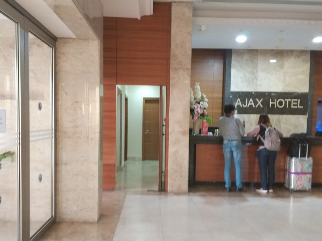 阿贾克斯酒店主图
