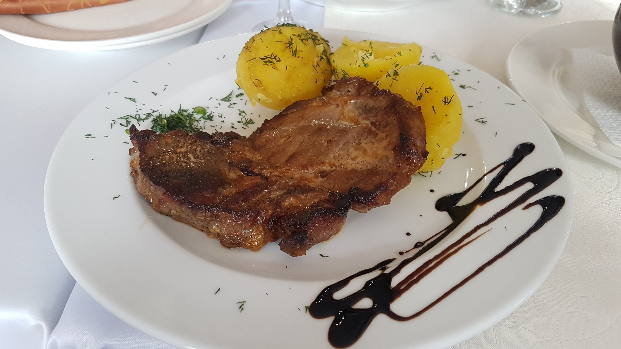 阿纳斯塔西娅小屋-餐饮