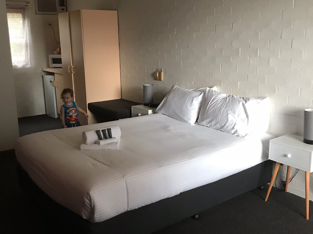 Bega Downs Motor Inn主图